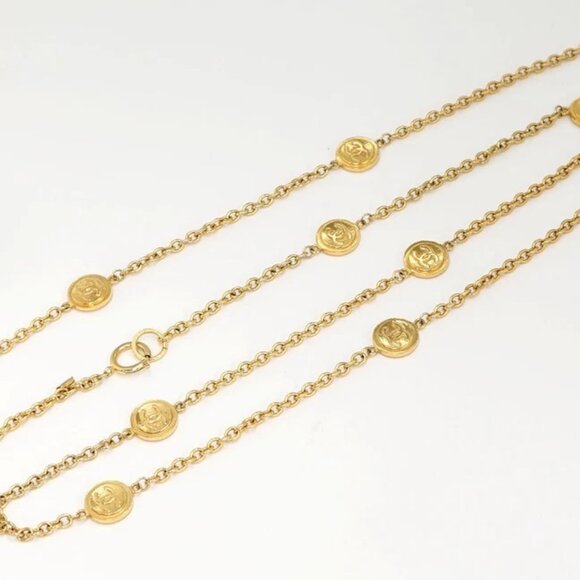 CHANEL CC Logos Coin charm 1980's Vintage long Necklace 70" Gold Tone Auth - Picture 4 of 7